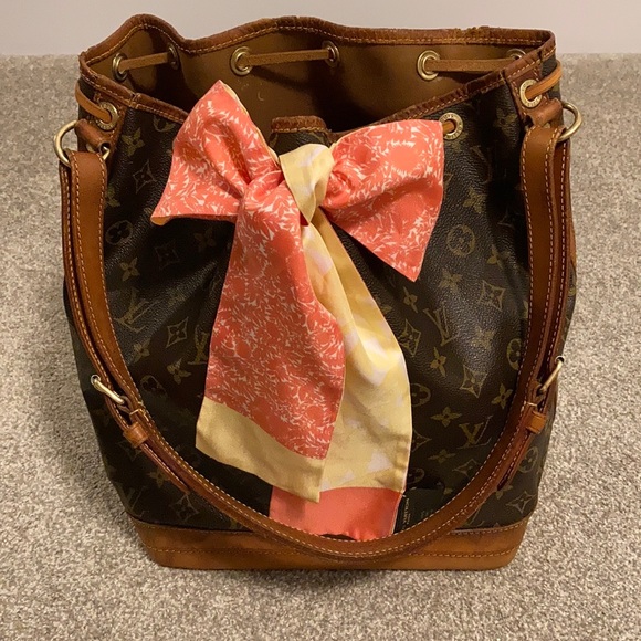 Louis Vuitton bandeau - Picture 8 of 10